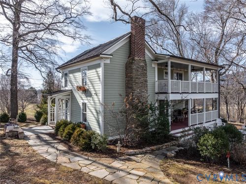 9581 Patrick Henry Hwy, ROSELAND, VA, 22967-2729 | Card Image