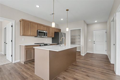 205-4428 Deer Creek Rd, Iowa City, IA, 52246-4002 | Card Image