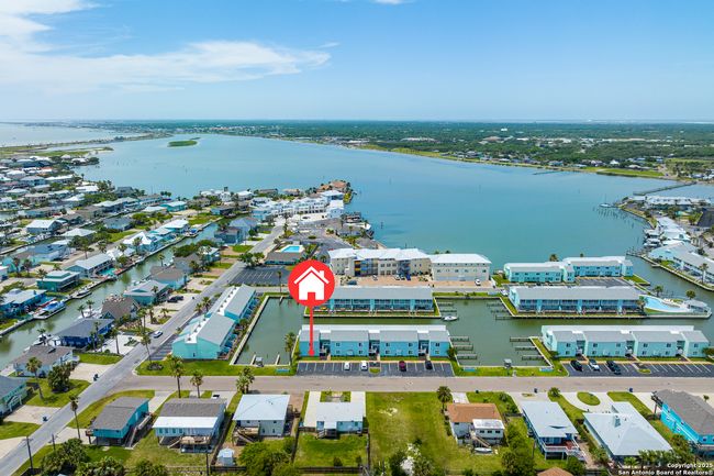 706 - 706 Lauderdale Dr, Condo with 2 bedrooms, 2 bathrooms and null parking in Rockport TX | Image 27