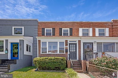 241 Lynhaven Dr, ALEXANDRIA, VA, 22305-3108 | Card Image