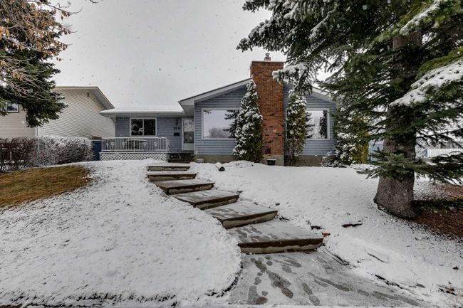 104 Pinewind Close Ne, Home with 4 bedrooms, 3 bathrooms and 4 parking in Calgary AB | Image 1
