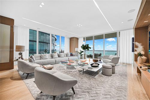 apt-701-18501 Collins Ave, Sunny Isles Beach, FL, 33160-5647 | Card Image