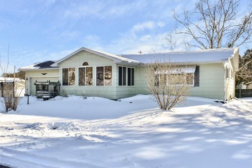 8650 Barb Ln, Winona, MN, 55987-9251 | Card Image