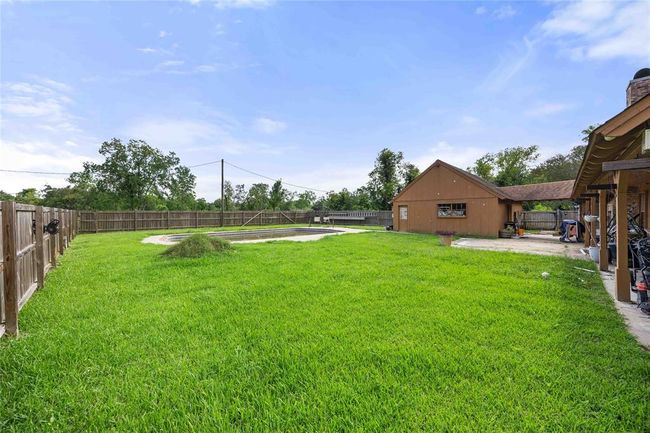 2138 Clifford St, House other with 4 bedrooms, 3 bathrooms and 2 parking in Alvin TX | Image 28