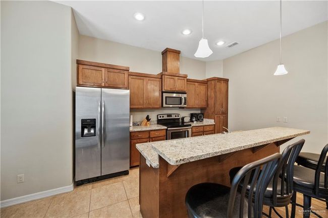 APT-9 - 2715 Mimosa St, Condo with 3 bedrooms, 2 bathrooms and null parking in Mission TX | Image 6