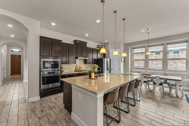 11926 Tower Crk, House other with 5 bedrooms, 4 bathrooms and null parking in San Antonio TX | Image 4