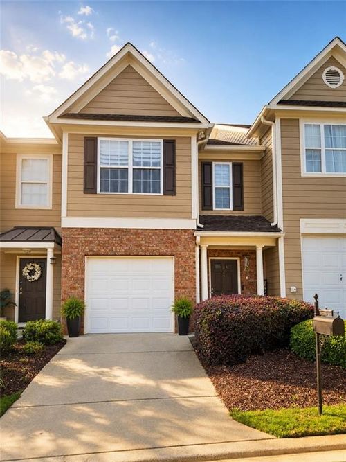 6311 Shoreview Cir, Flowery Branch, GA, 30542-7605 | Card Image