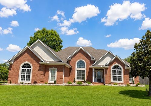 9 Barrymore Cv, Jackson, TN, 38305-6462 | Card Image