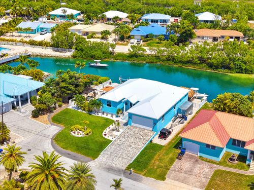 20833 4th Ave W, Cudjoe Key, FL, 33042-4067 | Card Image