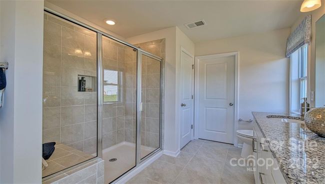 Tile Wall Shower, glass door | Image 28