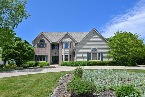 4665 Hastings Drive, Brookfield, WI, 53045 | Card Image