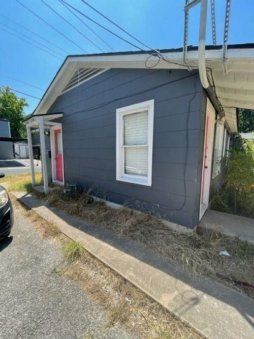 b-207 W 39th St, Austin, TX, 78751-5036 | Card Image