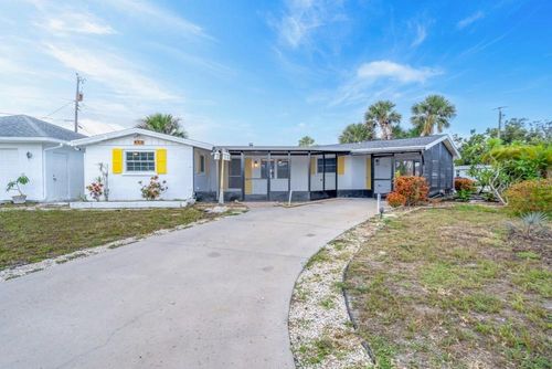 456 Sandlewood Dr, VENICE, FL, 34293-2827 | Card Image
