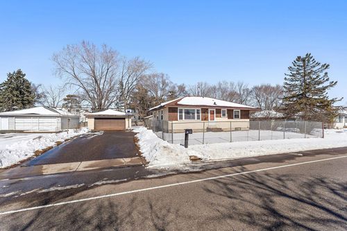 1005 North St, Anoka, MN, 55303-1802 | Card Image