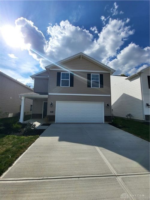 995 N South St, Wilmington, OH, 45177-1364 | Card Image