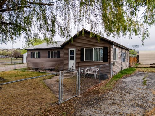 2224 W 2500 N, Vernal, UT, 84078-9646 | Card Image