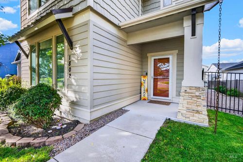 1802 W Heavy Timber Dr, Meridian, ID, 83642-4830 | Card Image