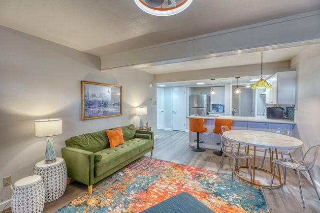 Living area | Image 5