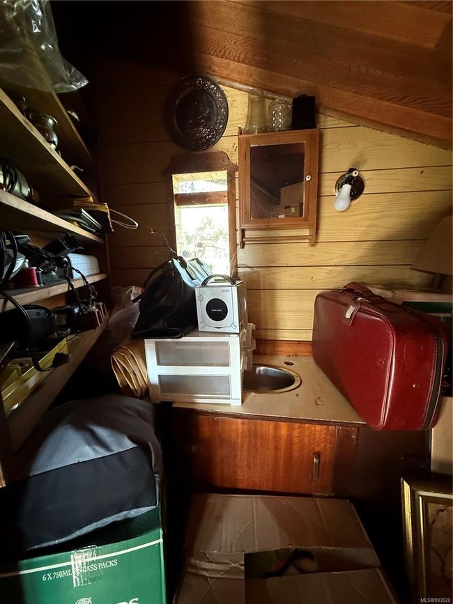 53 Cottonwood Rd, House other with 3 bedrooms, 1 bathrooms and 3 parking in Alert Bay BC | Image 30