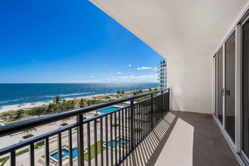 6-e-2000 S Ocean Boulevard, Boca Raton, FL, 33432 | Card Image