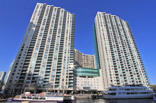 3702-77 Harbour Sq, Toronto, ON, M5J2S2 | Card Image