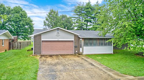 1890 Sunrise St, Martinsville, IN, 46151-1824 | Card Image