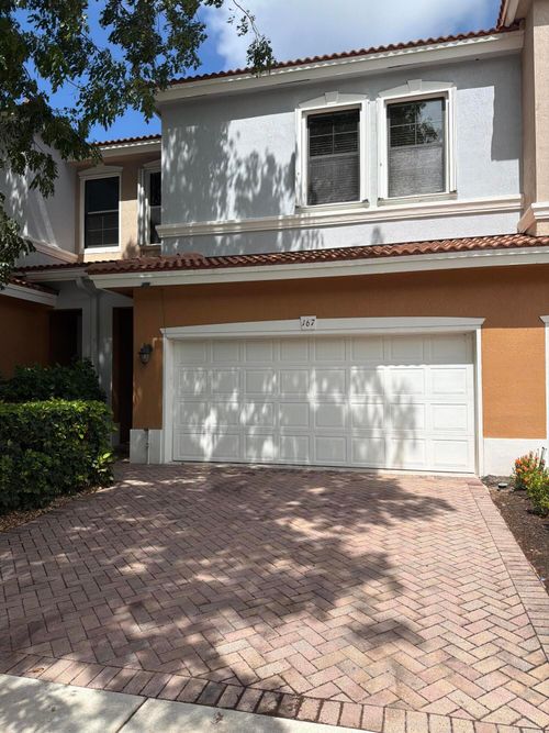 167 Gramercy Square Dr, Delray Beach, FL, 33484-8145 | Card Image