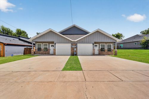 2109 Church St, Greenville, TX, 75401-3524 | Card Image