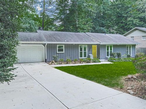 4679 Hardwood Rd, Stone Mountain, GA, 30083-5143 | Card Image