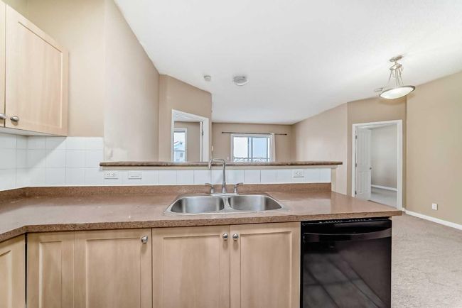 2413 - 333 Taravista Dr Ne, Condo with 2 bedrooms, 2 bathrooms and 1 parking in Calgary AB | Image 6