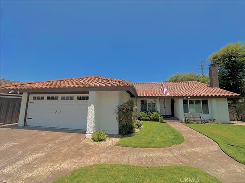 13191 Honeybee St, Moorpark, CA, 93021-2133 | Card Image