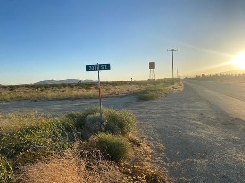 0 30th St, Mojave, CA, 93501 | Card Image