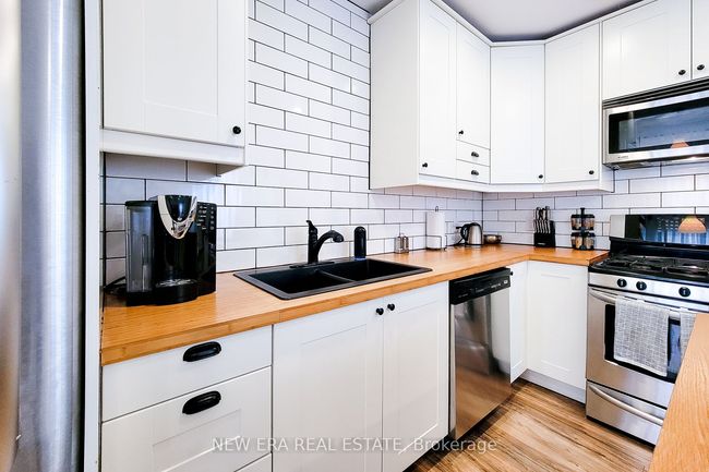 18 Ellis Ave, House other with 2 bedrooms, 2 bathrooms and 1 parking in Hamilton ON | Image 20