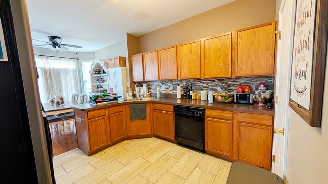 0 - 5017 Montauk Dr, Condo with 3 bedrooms, 3 bathrooms and 2 parking in Plainfield IL | Image 5