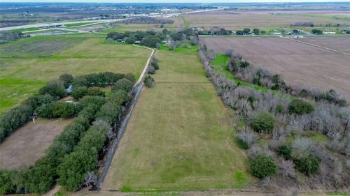 422 Fm 360 Rd, Beasley, TX, 77417-9511 | Card Image