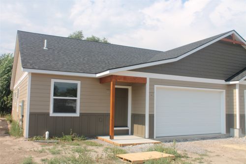 45 Mackin Ct, Kalispell, MT, 59901-6220 | Card Image