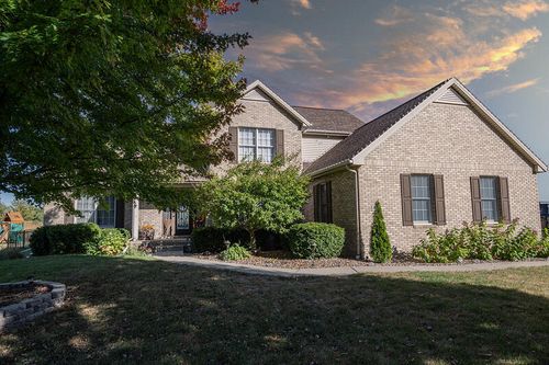 6 Knollbrook Ct, Bloomington, IL, 61705-5212 | Card Image