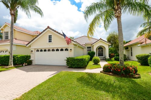 647 Sw Andros Cir, Port St. Lucie, FL, 34986-3453 | Card Image