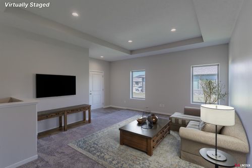 10327 Wayborough Ln, Lincoln, NE, 68527-1701 | Card Image