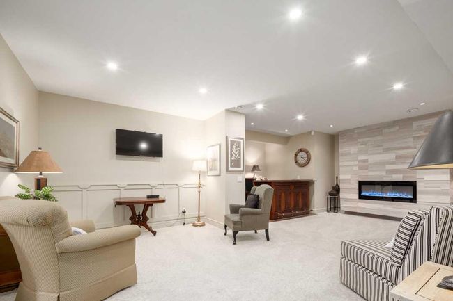 10 Spring Valley Pl Sw, House other with 5 bedrooms, 5 bathrooms and 6 parking in Calgary AB | Image 42