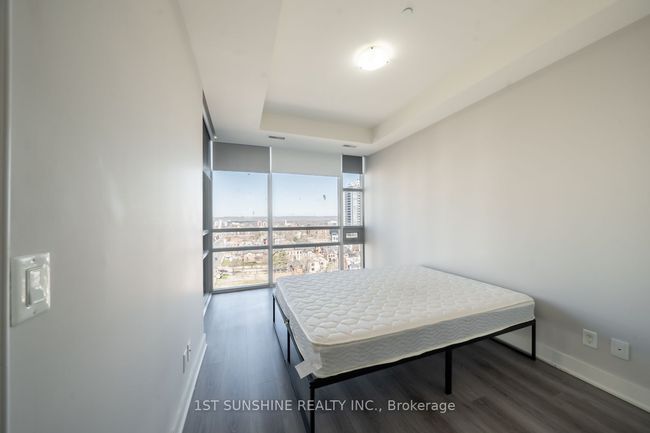 PH3 - 150 Main St W, Condo with 2 bedrooms, 2 bathrooms and null parking in Hamilton ON | Image 6
