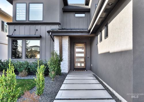 7929 W Deerfawn Ln, Eagle, ID, 83616-5693 | Card Image