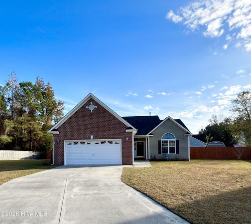 104 Dellview Ct, Jacksonville, NC, 28540-4134 | Card Image