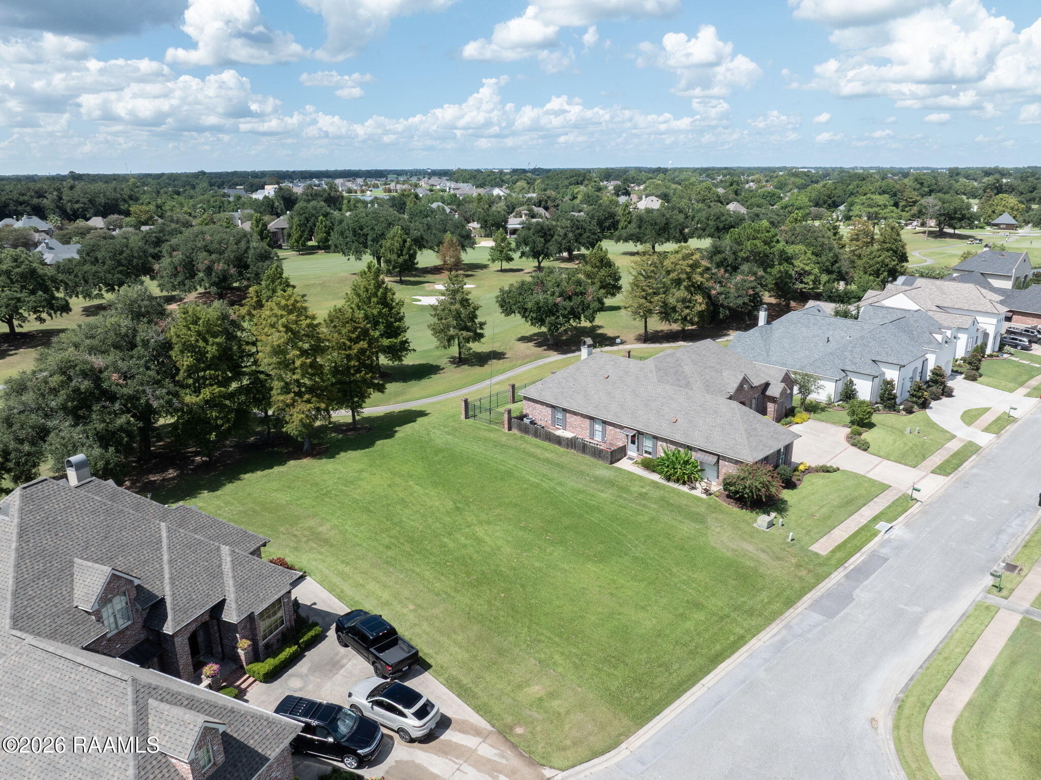 Land in Broussard