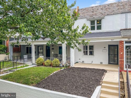 307 35th St Ne, WASHINGTON, DC, 20019-1415 | Card Image