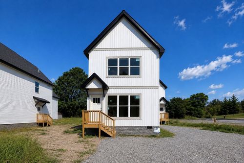 212 2nd St, Guthrie, KY, 42234 | Card Image