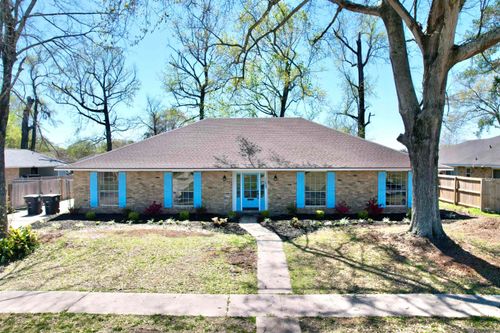 12648 Mollylea Dr, Baton Rouge, LA, 70815-6622 | Card Image