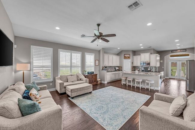 201 Wind Stone E, House other with 4 bedrooms, 2 bathrooms and 2 parking in Jarrell TX | Image 11