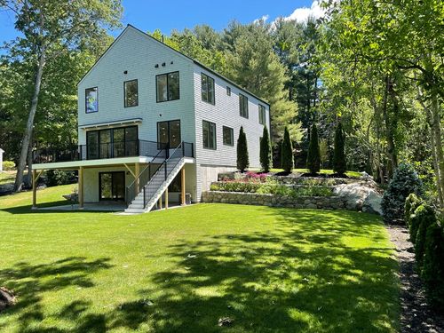 416 Conant Rd, Weston, MA, 02493-1838 | Card Image
