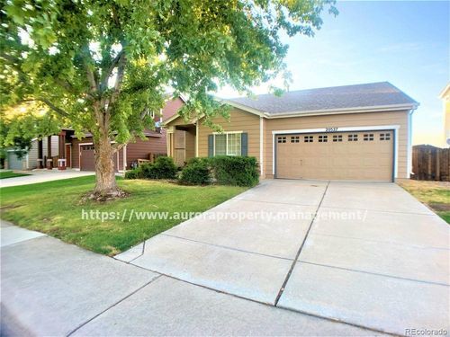 20527 E Lehigh Pl, Aurora, CO, 80013-6097 | Card Image